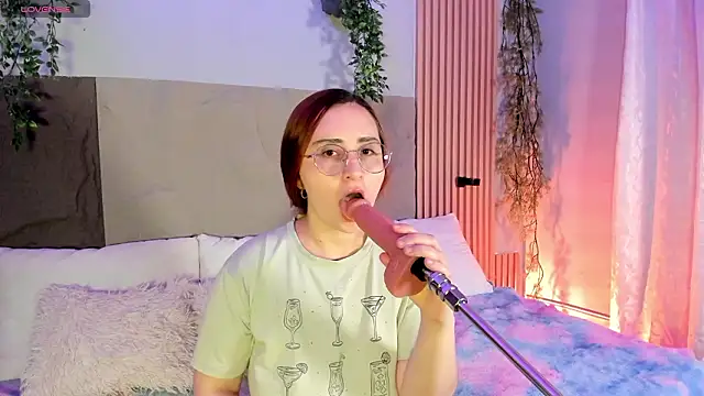 centaurigirl online show from 03.15.26