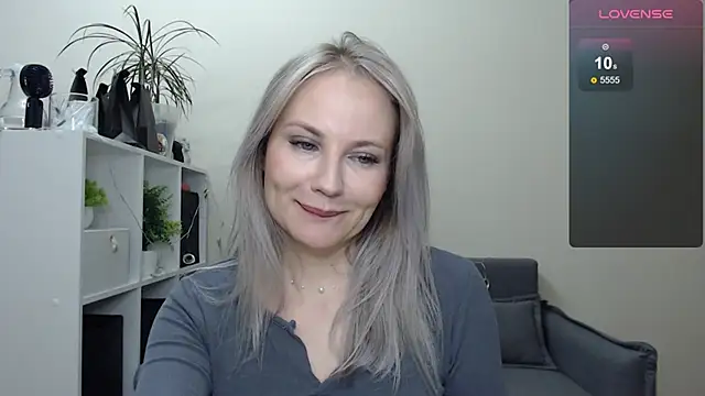 Sunny bunny6 online show from 01.03.25