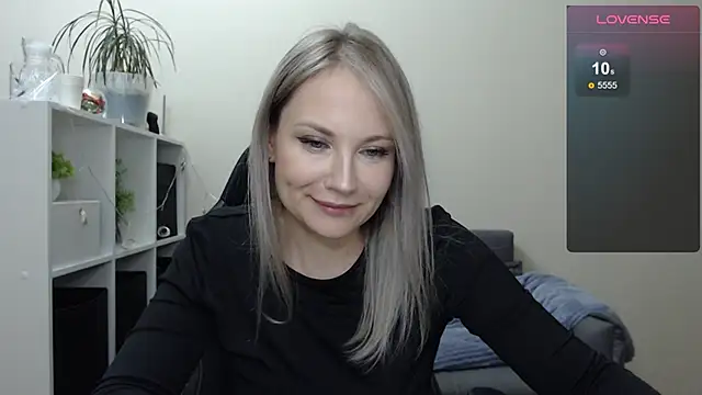 Sunny bunny6 online show from 01.18.25