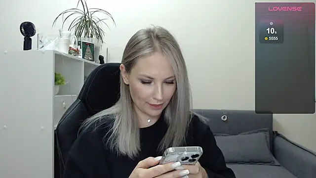 Sunny bunny6 online show from 01.22.25