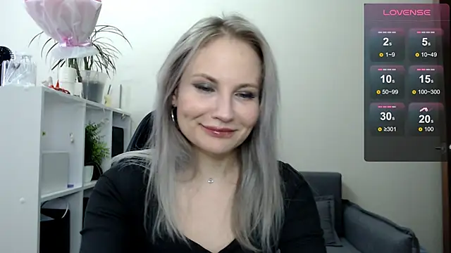 Sunny bunny6 online show from 03.19.25