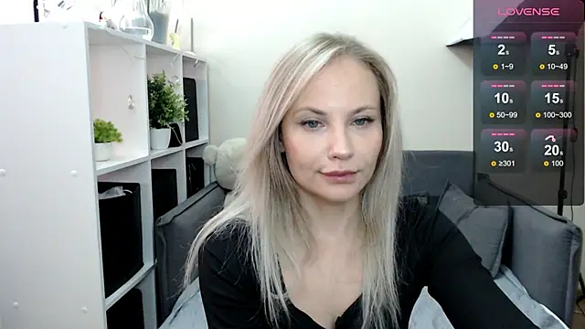 Sunny bunny6 online show from 09.19.25