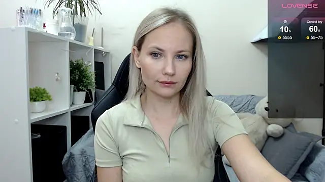 Sunny bunny6 online show from 10.03.25