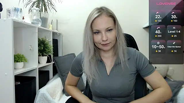 Sunny bunny6 online show from 10.10.25