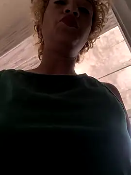 Amaliu  online show from 12.18.25