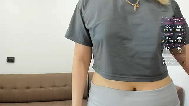 Snapshot of SheenaDollins chatting on 12.08.24 SheenaDollins online show from 12.08.24