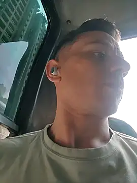 Andrewfalcon online show from 10.10.25