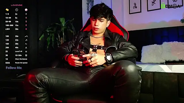 LyleBennett  online show from 02.03.26