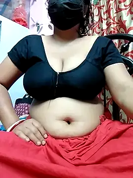 BERRY 00 online show from 03.05.25