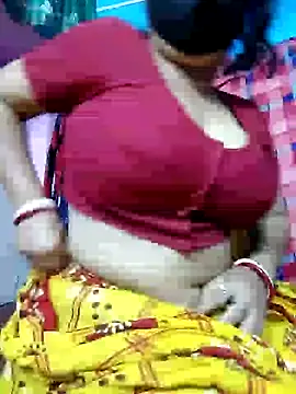 BERRY 00 online show from 03.13.25