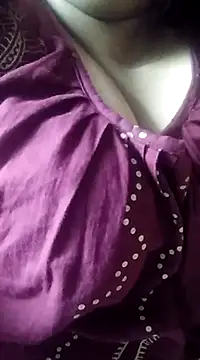 BERRY 00 online show from 03.17.25