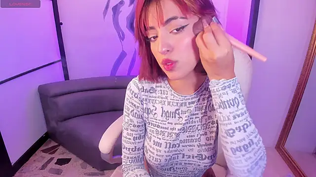 AlliceRosero online show from 01.29.25