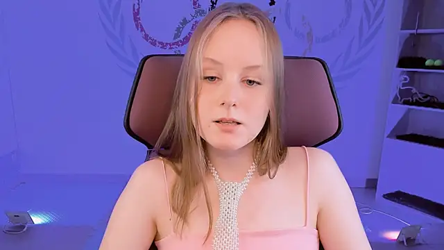 VivienLeeigh online show from 01.09.25