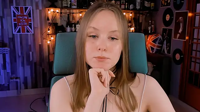 VivienLeeigh online show from 01.14.25