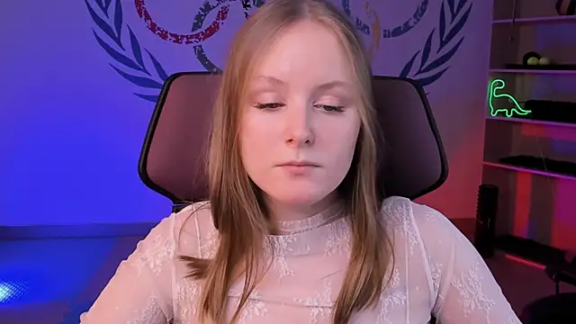 VivienLeeigh online show from 02.06.25