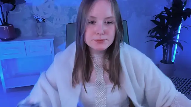 VivienLeeigh online show from 02.08.25