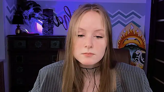 VivienLeeigh online show from 02.23.25