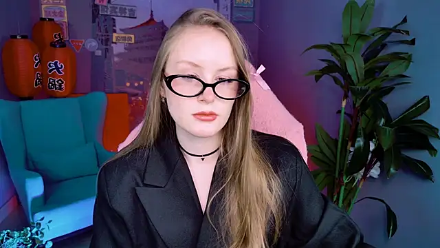 Snapshot of VivienLeeigh chatting on 02.06.26 VivienLeeigh online show from 02.06.26