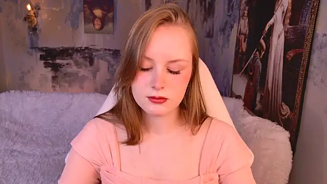 Snapshot of VivienLeeigh chatting on 03.03.26 VivienLeeigh online show from 03.03.26