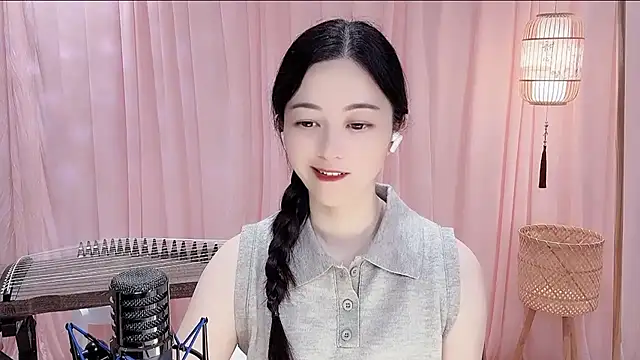 Tian-xin-999 online show from 05.12.26