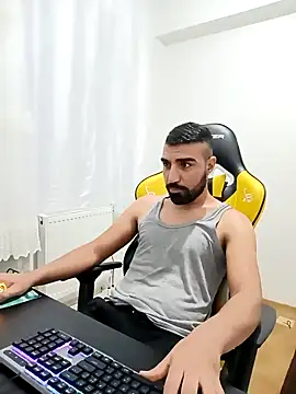 Snapshot of SertSikici022 chatting on 12.06.24 SertSikici022 online show from 12.06.24