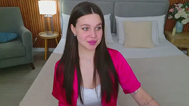 RihannaRose online show from 03.20.25