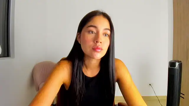 AriaMontgomery online show from 05.28.26