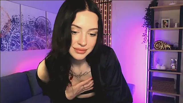 StellaryShy online show from 12.31.24