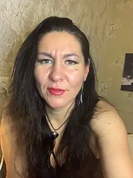 Tina Moretti online show from 02.12.25