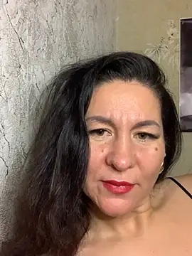 Tina Moretti online show from 03.20.25