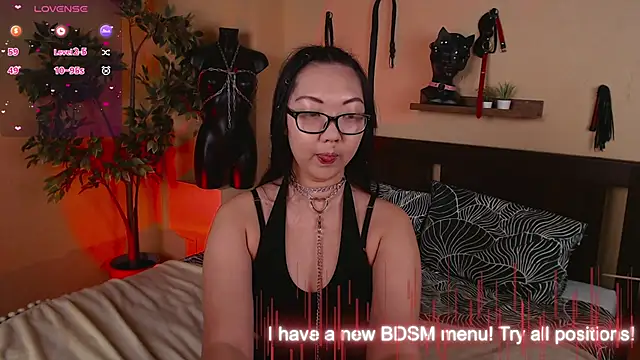 Snapshot of Marine_Vact chatting on 01.23.25 Marine Vact online show from 01.23.25