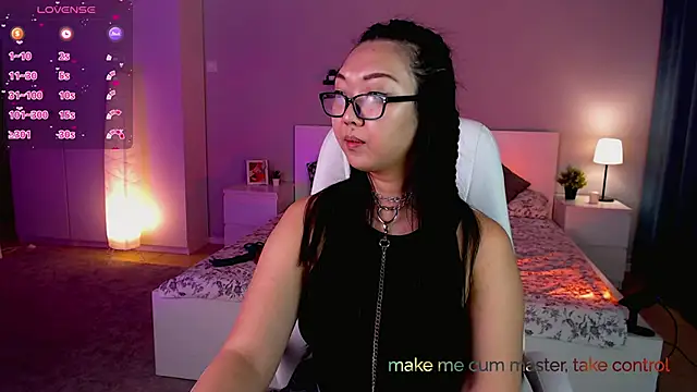 Snapshot of Marine_Vact chatting on 02.23.25 Marine Vact online show from 02.23.25