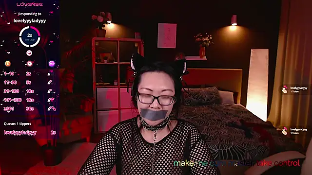 Snapshot of Marine_Vact chatting on 03.13.25 Marine Vact online show from 03.13.25