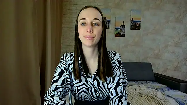 Anika bloom online show from 04.08.26