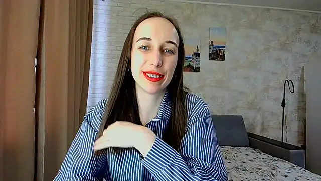 Snapshot of Anika_bloom chatting on 04.23.26 Anika bloom online show from 04.23.26