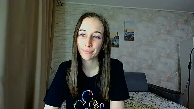 Snapshot of Anika_bloom chatting on 05.12.26 Anika bloom online show from 05.12.26