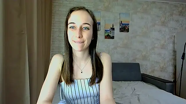 Snapshot of Anika_bloom chatting on 05.24.26 Anika bloom online show from 05.24.26