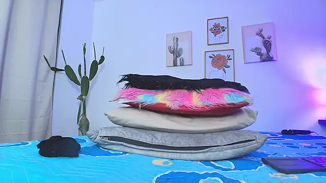 miwa cute online show from 02.13.25