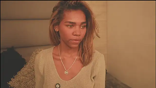 Lily Miiller online show from 02.19.26