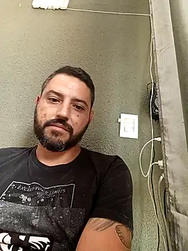 P4uzud4O online show from 04.11.26