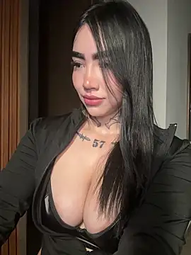 Nickiiiii online show from 03.03.26