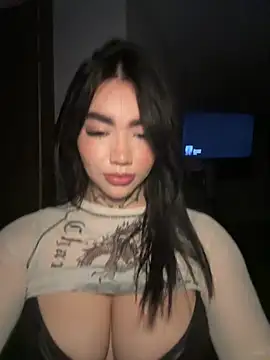 Nickiiiii online show from 04.07.26