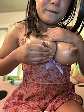 celine bell20 online show from 04.03.26