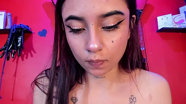 Snapshot of Monttserratt chatting on 03.10.25 Monttserratt online show from 03.10.25