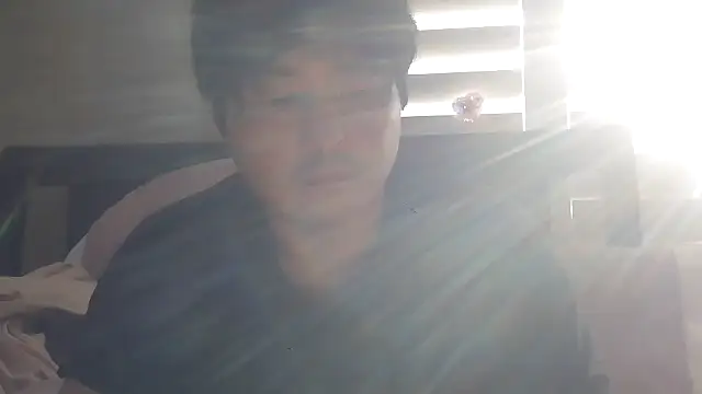 Snapshot of cloudyspun chatting on 02.18.26 cloudyspun online show from 02.18.26