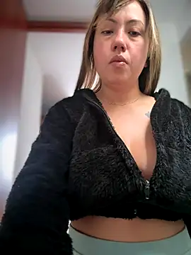 VIOLETA-25  online show from 11.20.25