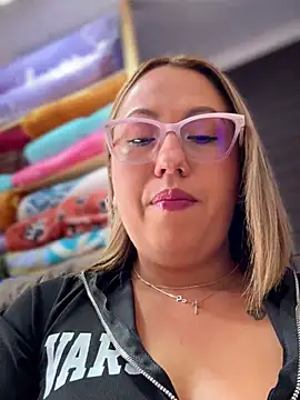 VIOLETA-25  online show from 06.25.26