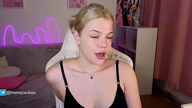 Maya Rave online show from 02.14.26