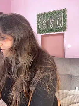 PoliBenett  online show from 01.06.25