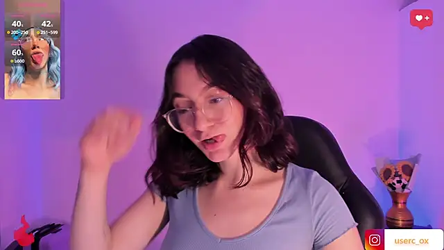 Snapshot of haanna_thompsoon chatting on 02.13.25 haanna thompsoon online show from 02.13.25